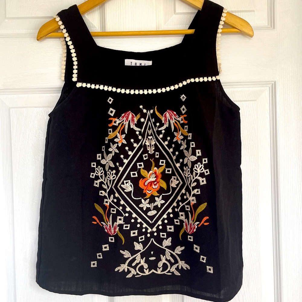 THML Embroidered Tank Sz XS NWOT